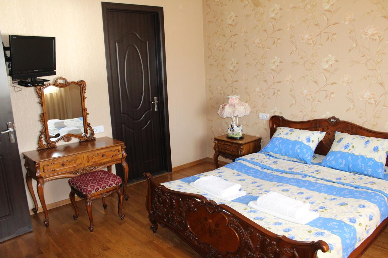 Leon Hotel Tbiliszi Kültér fotó