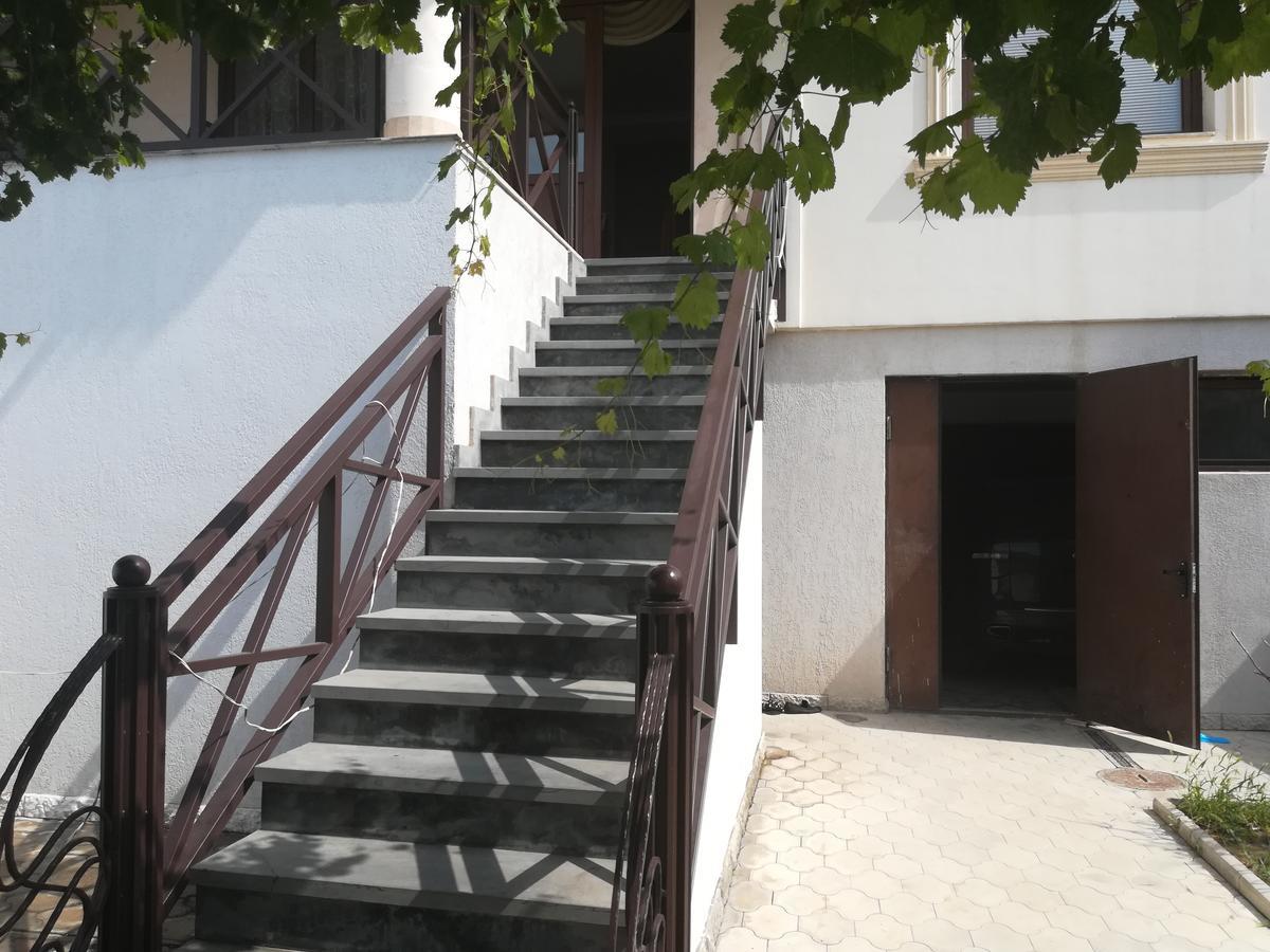 Leon Hotel Tbiliszi Kültér fotó