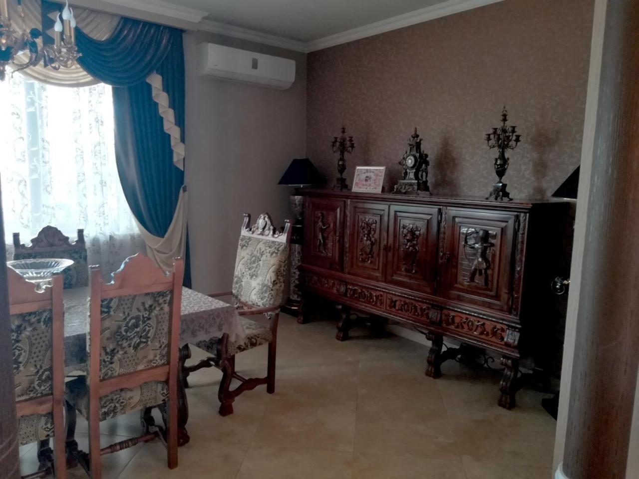 Leon Hotel Tbiliszi Kültér fotó