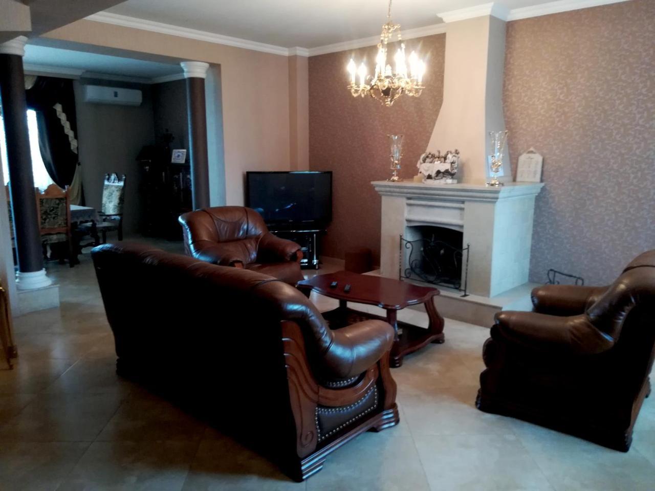 Leon Hotel Tbiliszi Kültér fotó