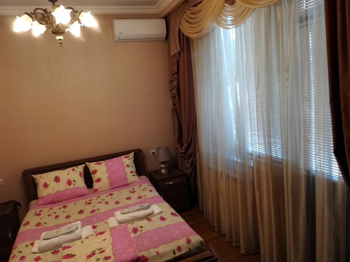 Leon Hotel Tbiliszi Kültér fotó